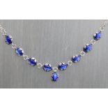 Collier
925 Silber, Asien, blaue Steincabochons, l 50 cm, ca. 12 g schwer,