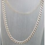 Halskette
925 Silber, Flachpanzer, teilweise graviert, Karabinerverschluss, ca. 
 58 gr., l 50 cm,