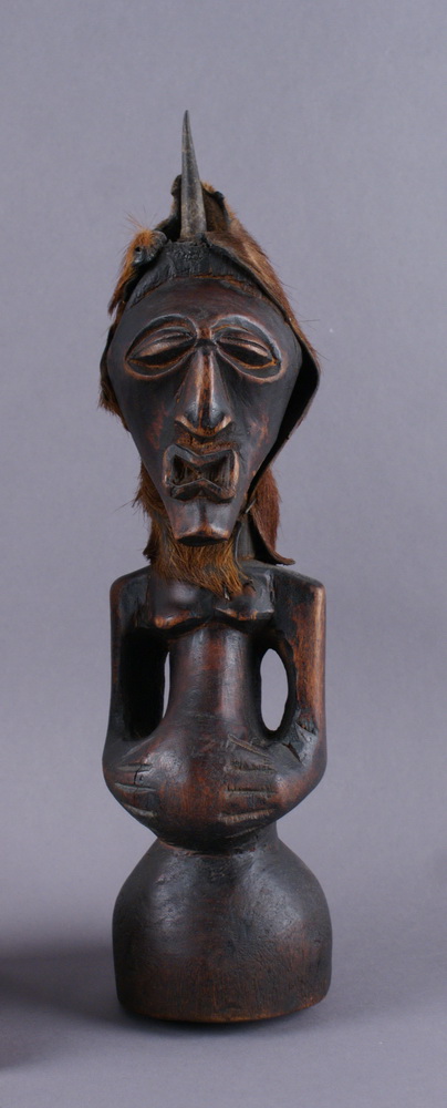 ZWEI FIGUREN Holz geschnitzte afrikanische Figuren, aus einer Privatsammlung ausSüddeutschland, H 35 - Image 3 of 6