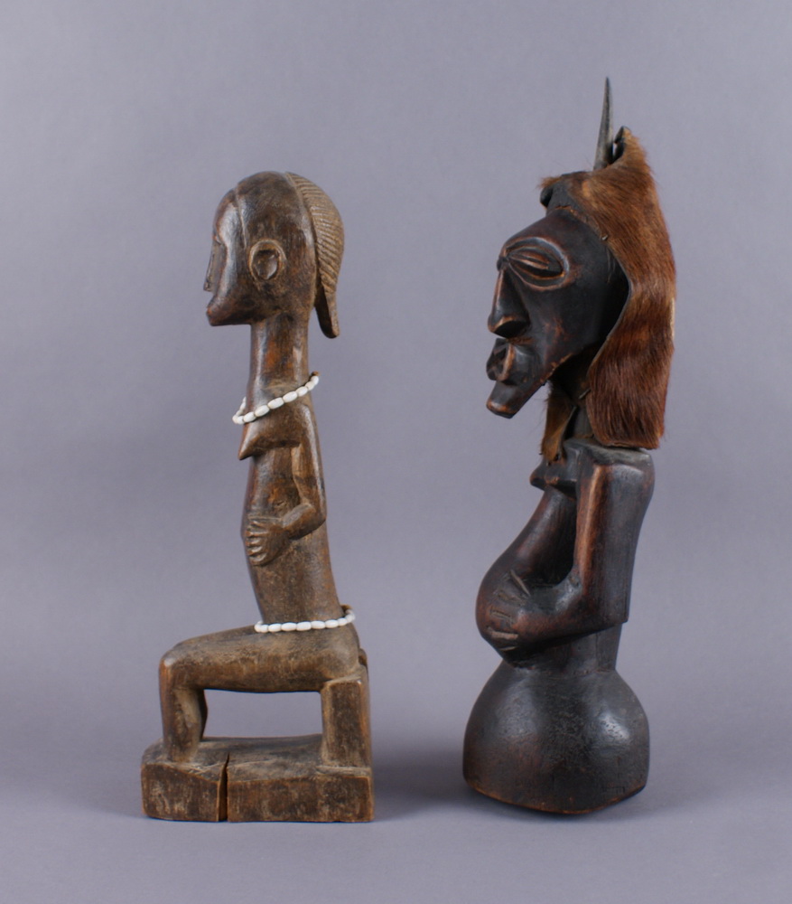 ZWEI FIGUREN Holz geschnitzte afrikanische Figuren, aus einer Privatsammlung ausSüddeutschland, H 35 - Image 4 of 6