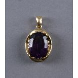 ANHÄNGER 585 Gold, mit Amethyst, gepunzt, H 3 cm  Mindestpreis: 80 EUR