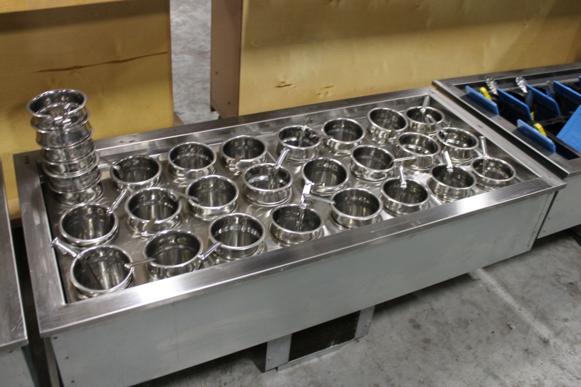 Delfield Drop In 4 Pan Cold Table 6 months use, from "Warrior Grill" - Image 3 of 3