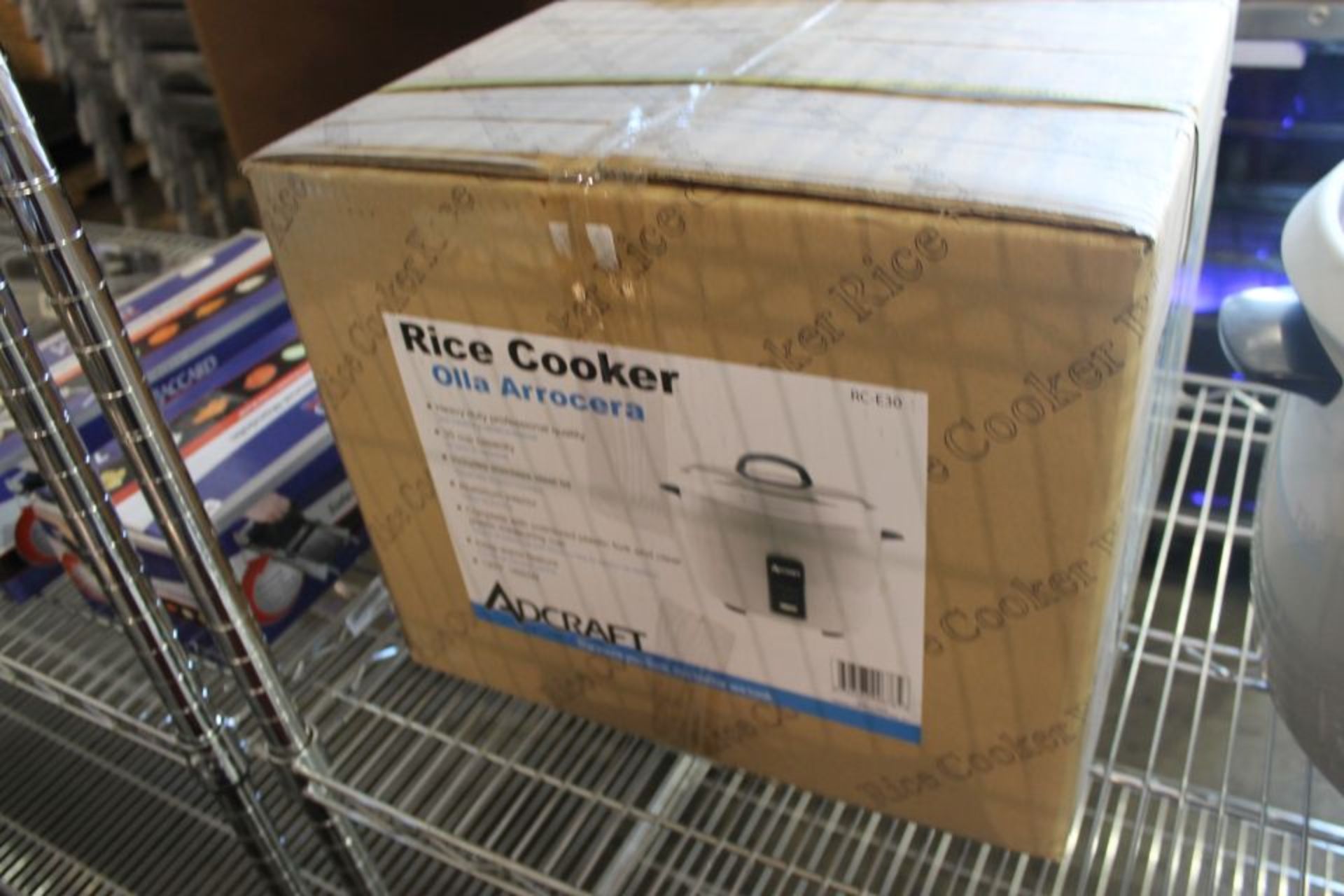 AdCraft 30 cup rice cooker model RC-E30 NEW in box