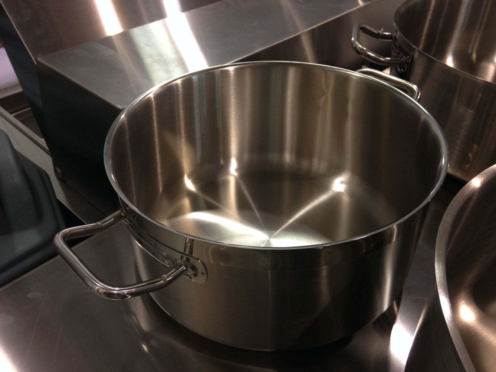 13 qt Heavy Duty Stainless Brazier, induction ready