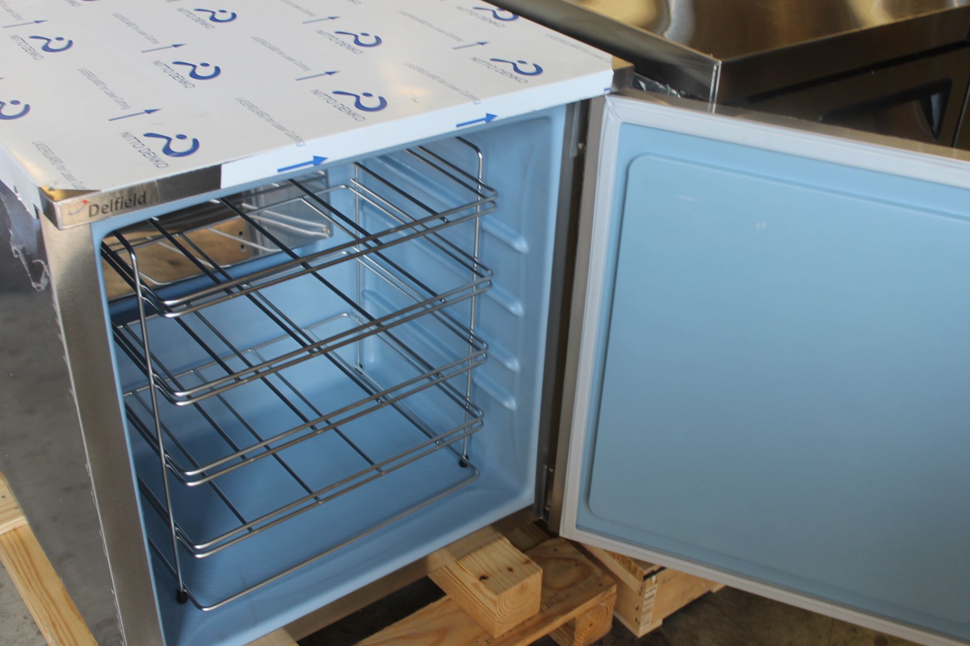 Delfield Single Door Under Counter Cooler model 406-STAR4 with Pan Rack & Pans - Image 4 of 7