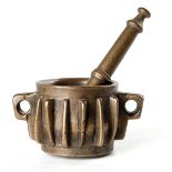 Small lost-wax cast bronze mortar. Morisco Hispanic art. 13th – 14th century.  With a cylindrical