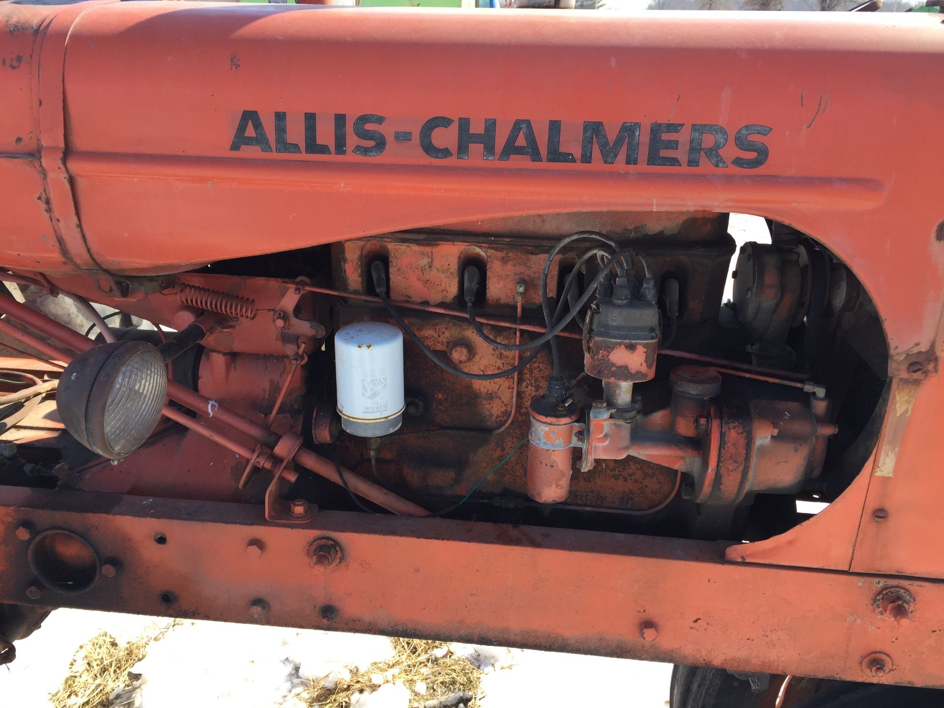 Allis Chalmers WD45 Tractor, narrow front, 3pt hitch, runs good - Image 4 of 10