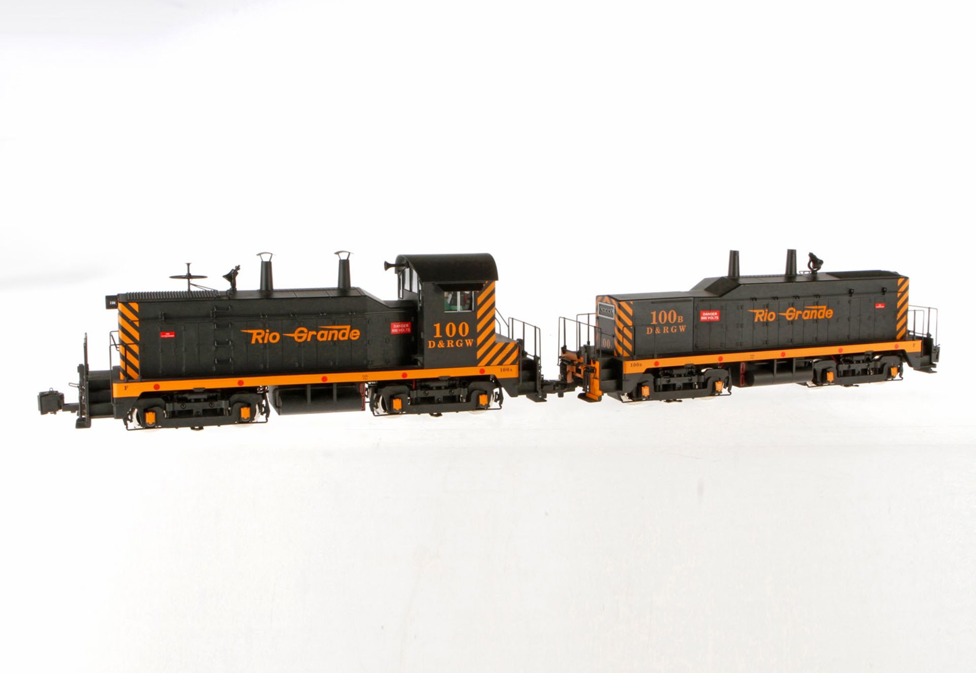 USA Trains Doppel-Diesellok 100, elektrisch, schwarz/orange, mit Anleitung, Alterungs- und