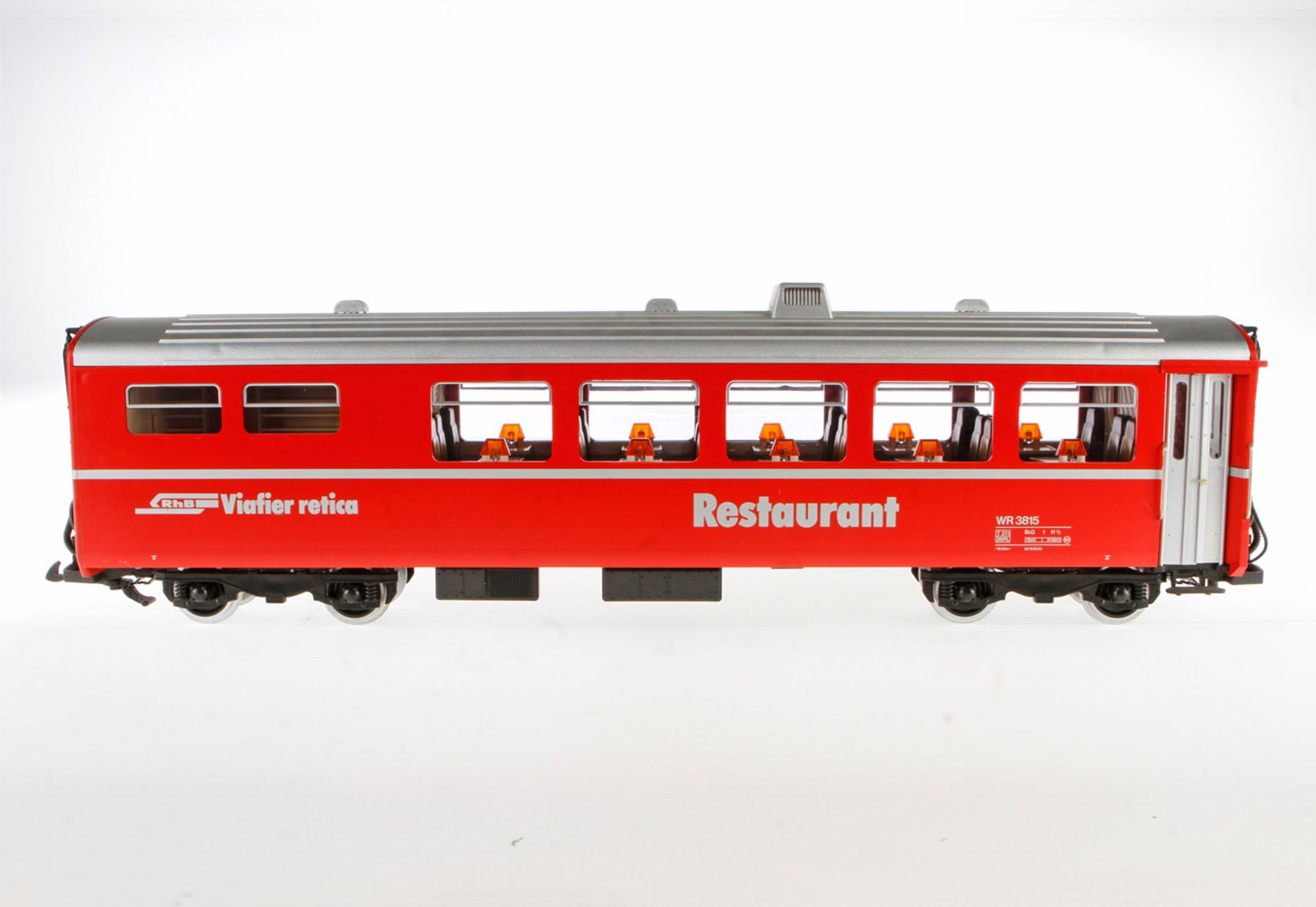 LGB Restaurantwagen "WR 3815 RhB", rot, mit Inneneinrichtung und Beleuchtung, Alterungs- und