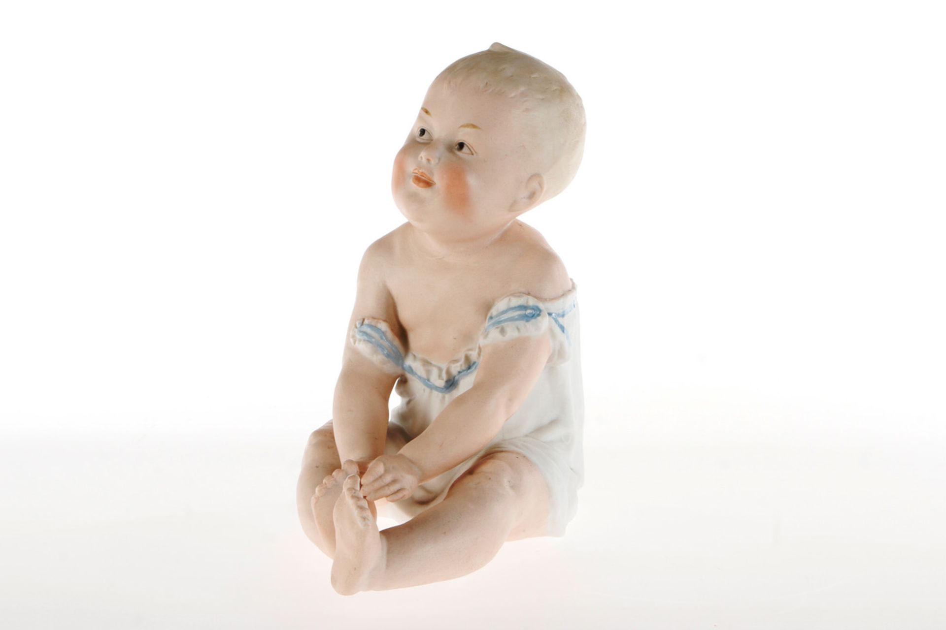 2 Bisquit Babys, CHI Nr. 13744,  Made in Germany, bemalt, ein kleiner Finger fehlt, Höhe 21 - Bild 2 aus 3