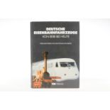 Buch "Deutsche Eisenbahnfahrzeuge von 1838 bis Heute", 1988, 503 Seiten, im Schutzumschlag,