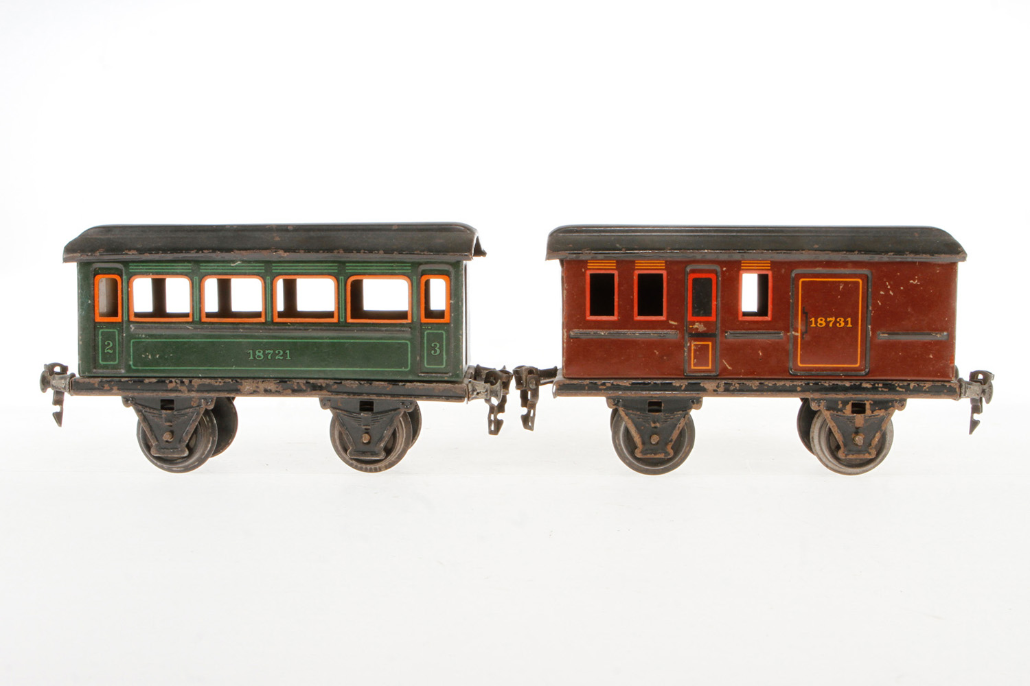 2 Märklin Wagen 1872/1873, S 1, CL, LS, tw RS, gealterter Lack, L 20, Z 3