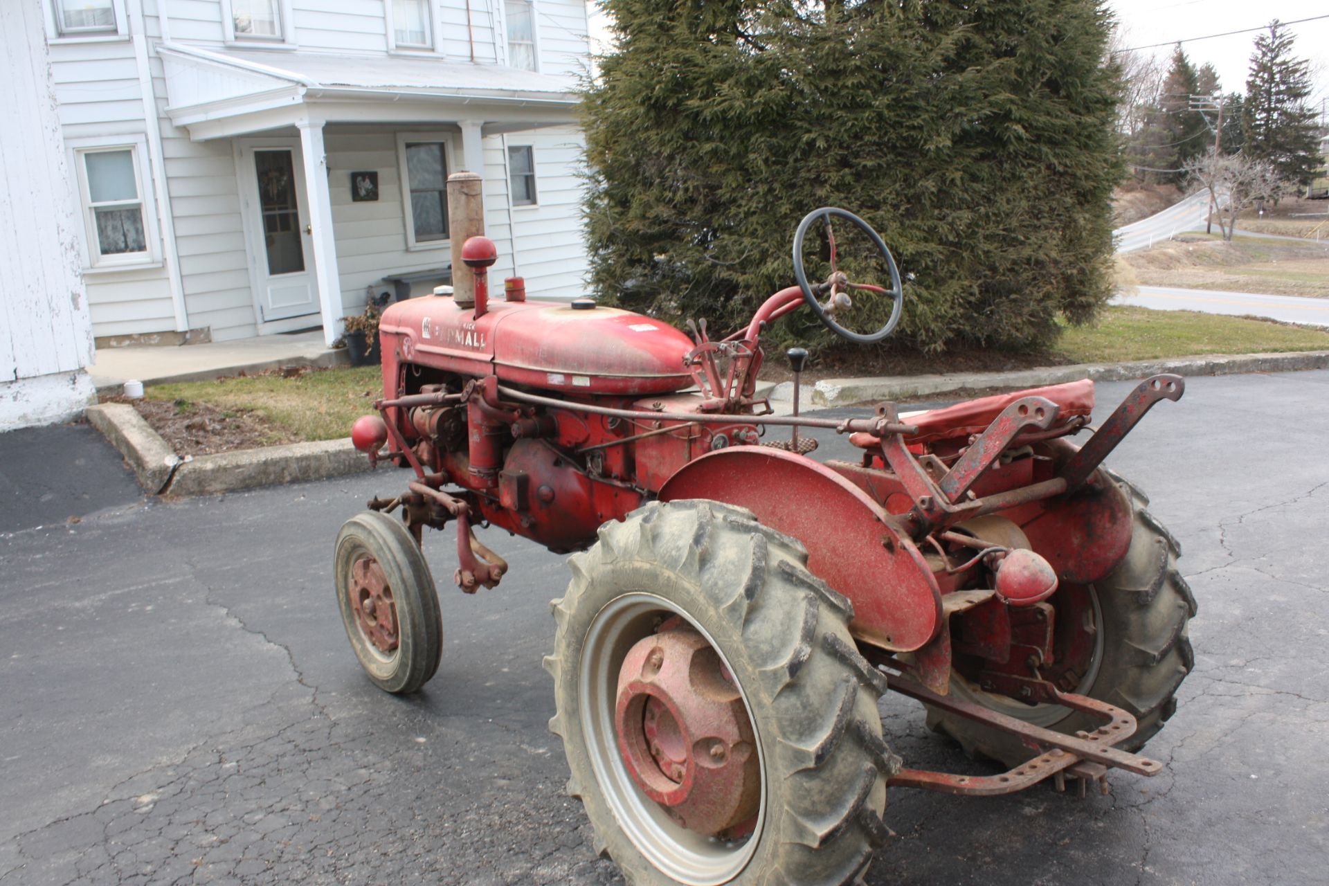 Farmall Super A  This has been the family tractor (Irene's), Purchased  in 1951 and  has been very - Image 9 of 17