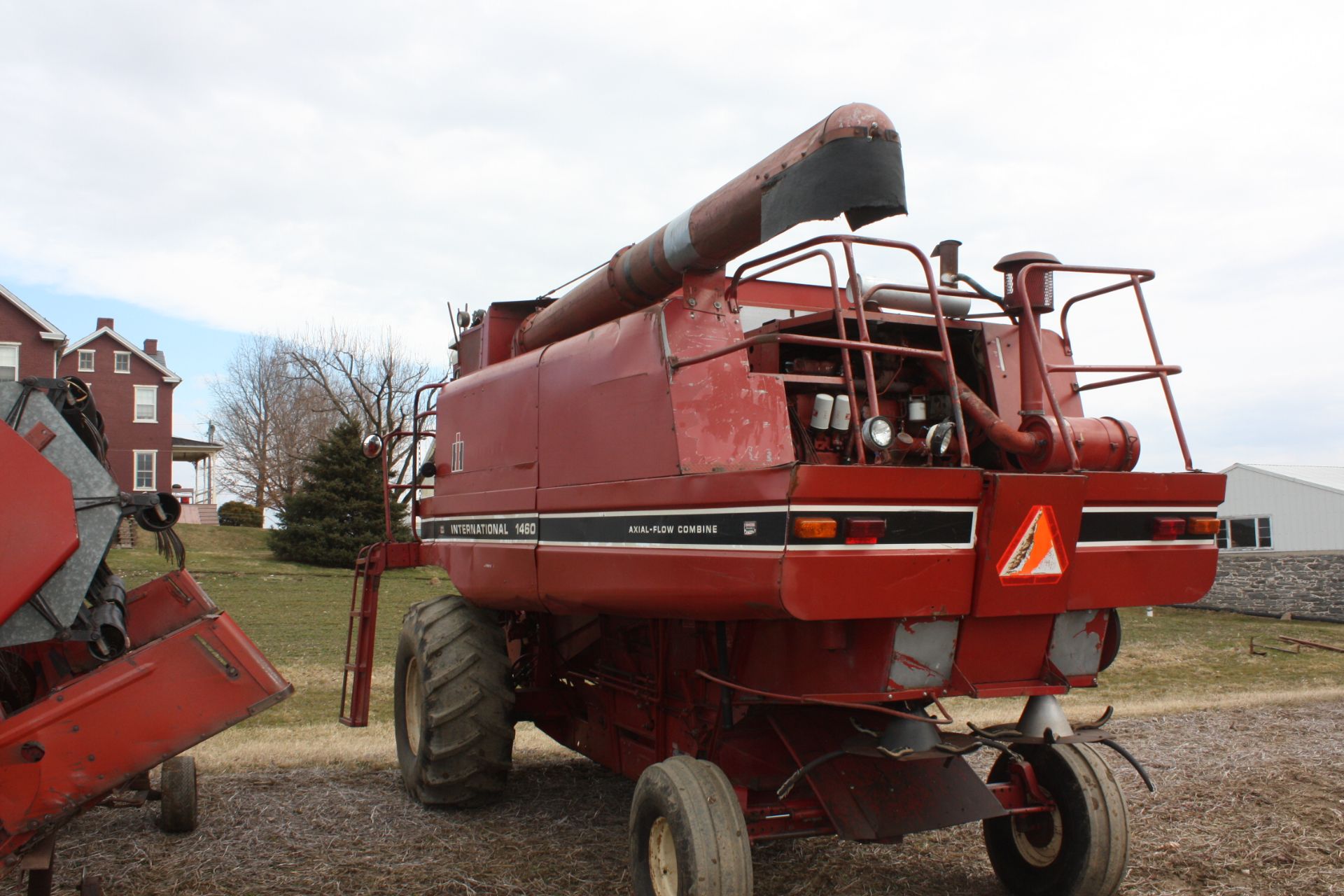 IH 1460 Combine 2wd recent complete engine O/haul - Image 5 of 6