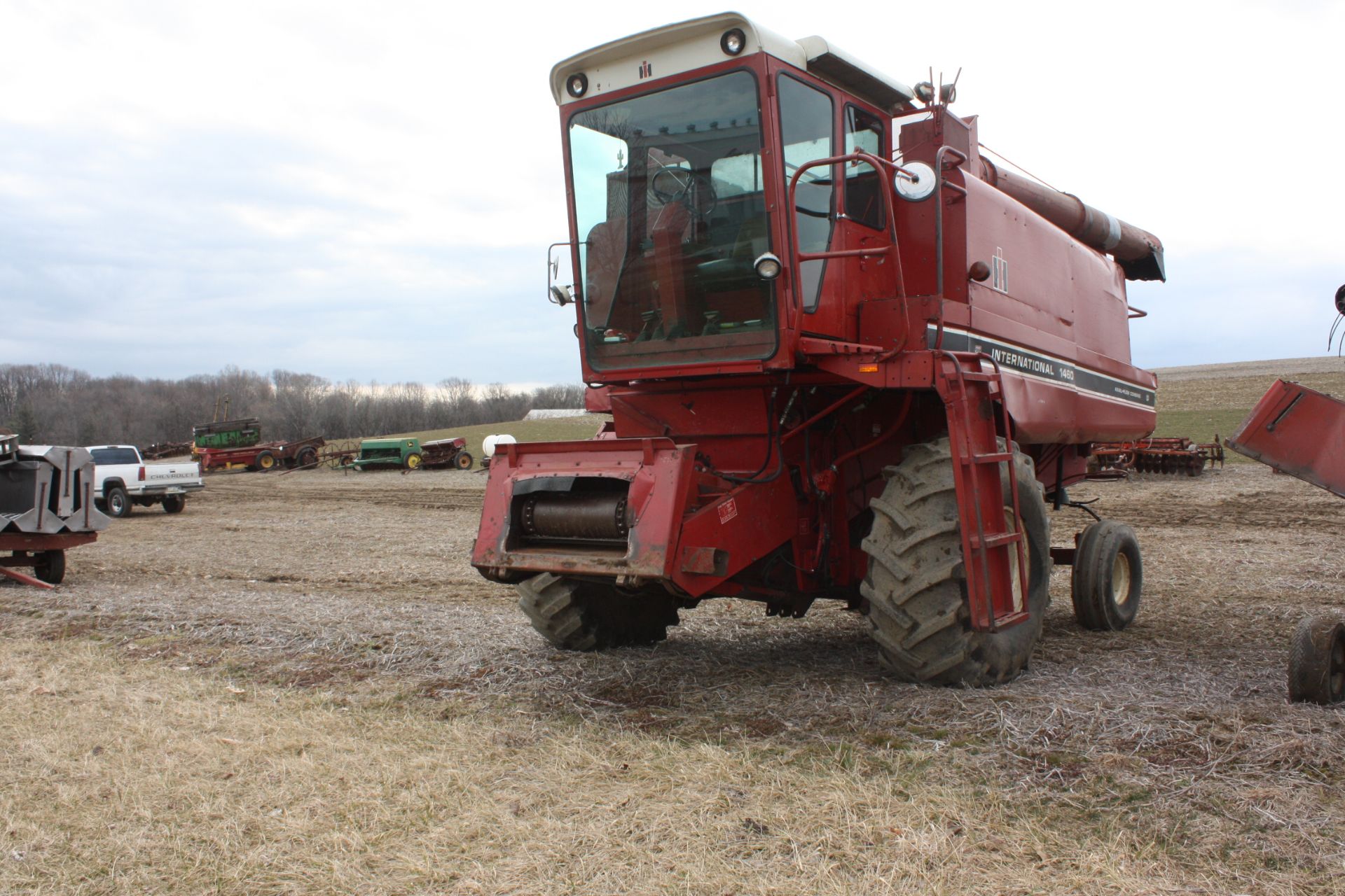 IH 1460 Combine 2wd recent complete engine O/haul - Image 4 of 6