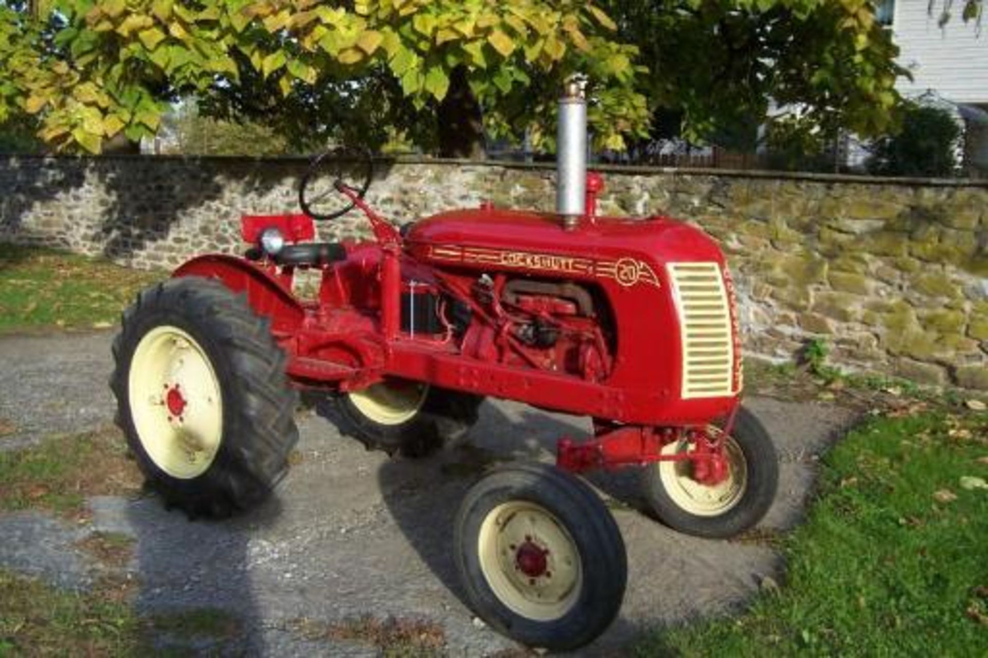 Cochshutt 20 completely restored!  this is a very nicely done  and fairly RARE tractor!