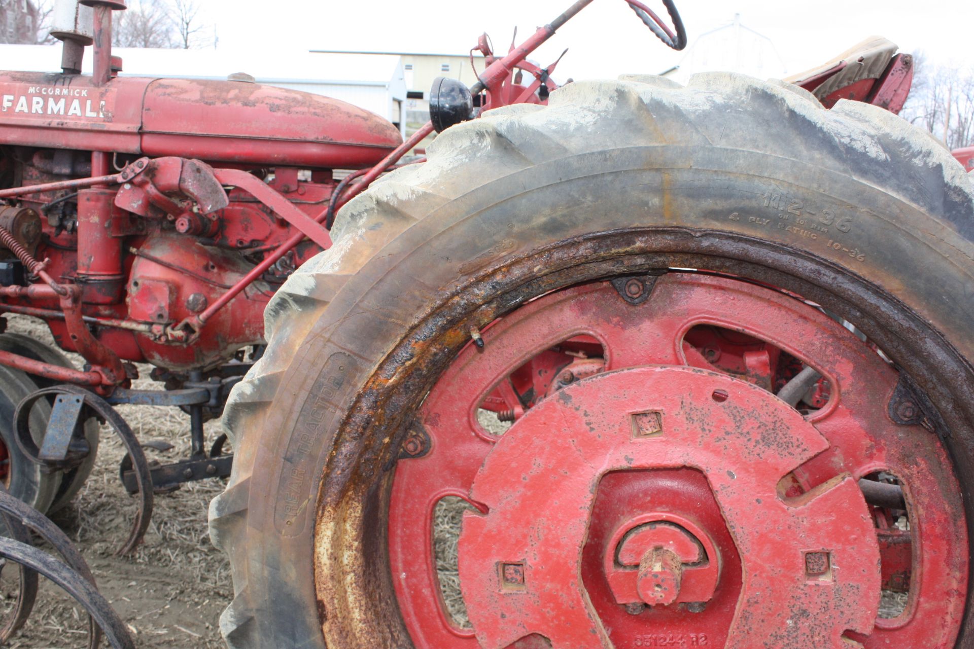 Farmall Super C with fast hitch and selling with a complete set of  Cultivators , Paint is fair. - Image 6 of 7