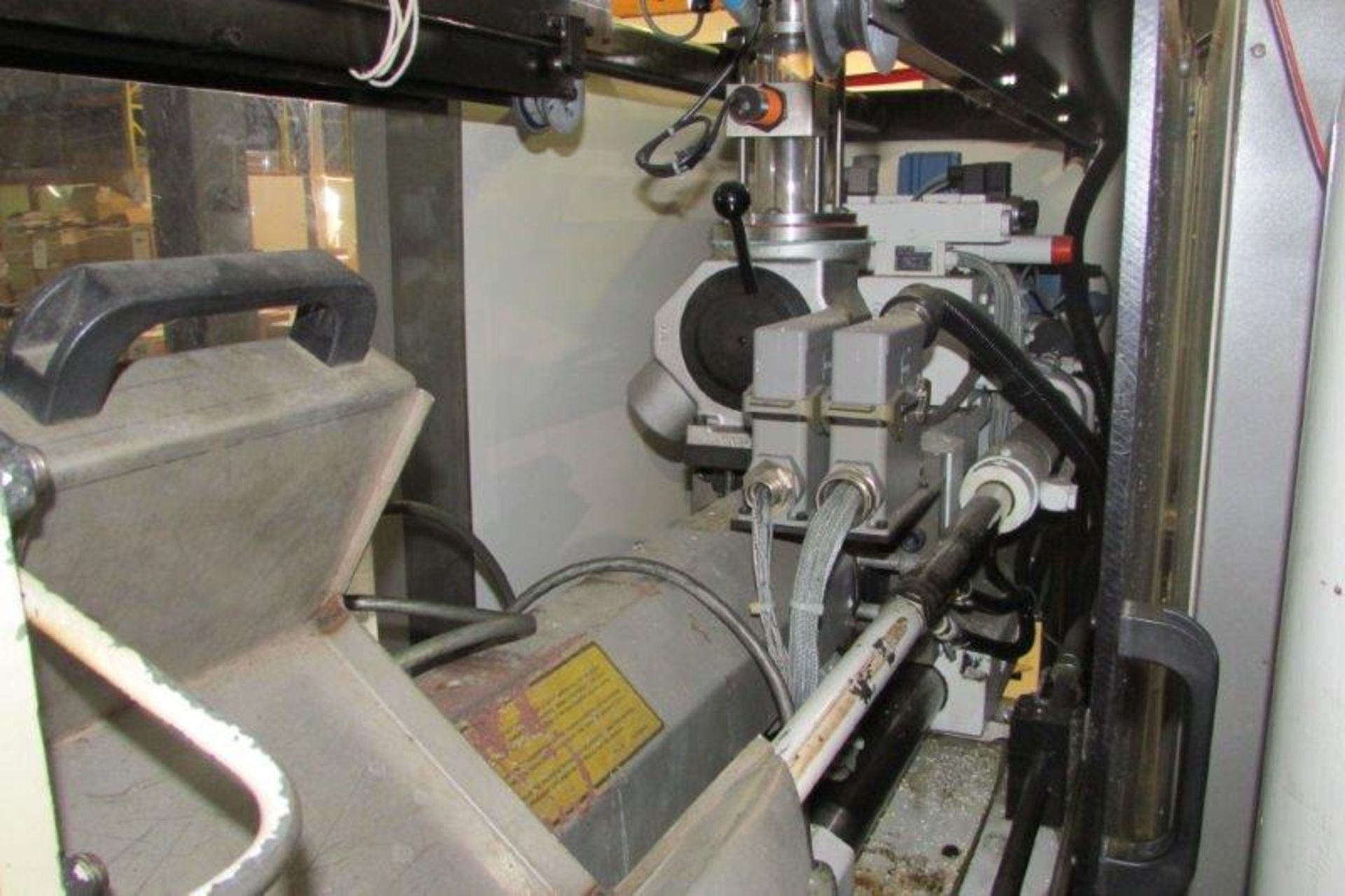 NETSTAL PLASTIC INJECTION MOLDING MACHINE, MOD: DISKJET-600 - Image 5 of 9