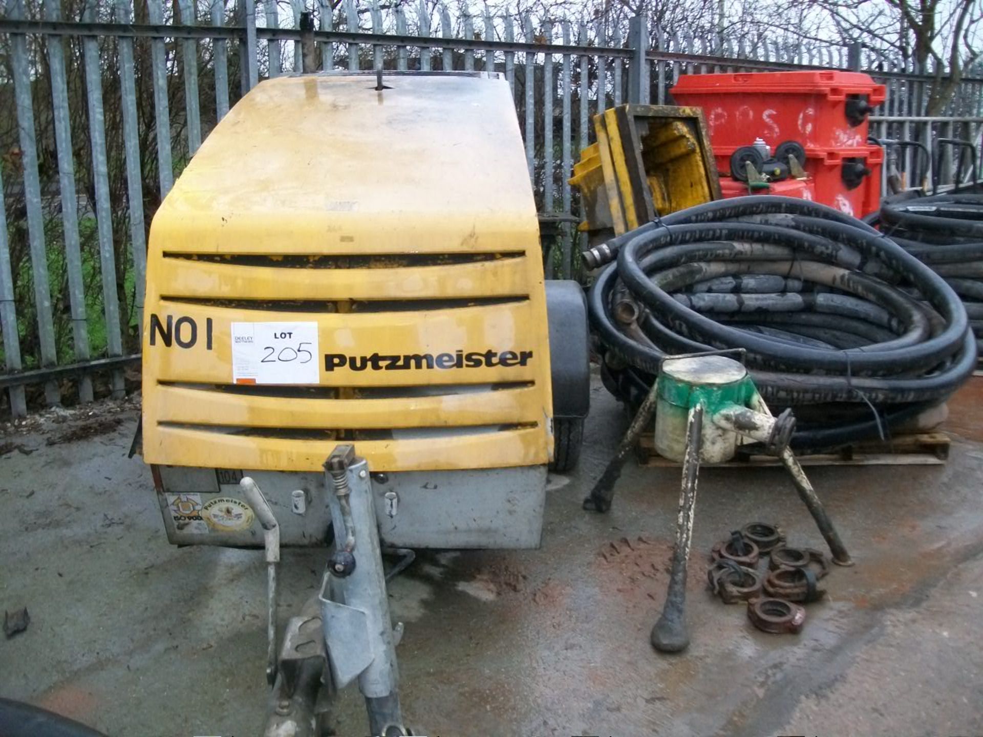 2003 Putzmeister M760DH SCREED PUMP, serial no 15200708, Plant No 1 with 6 x hoses, tripod and 7 x