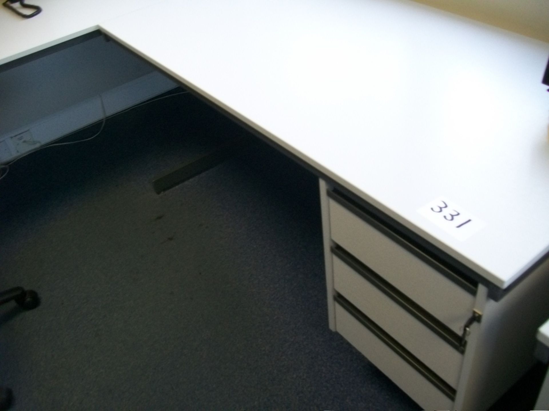 2'6" x 6' light grey 'L' shaped DESK with single pedestal drawers (Situated at Arthur Amos