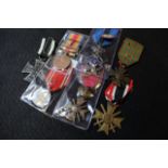 World medals including a German Iron Cross (8)