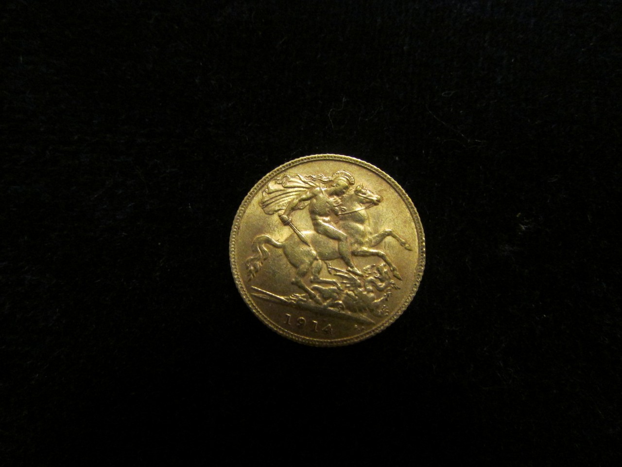 Half Sovereign 1914 GVF - Image 2 of 2