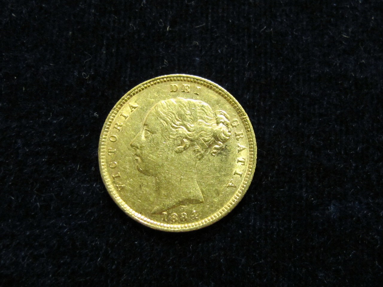 Half Sovereign 1884 VF+