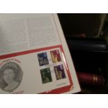 Box with World stamps in albums (19th Century USA noted), stockbooks etc. Well worth study (Buyer