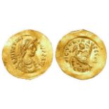 Byzantine gold semissis of Justinian I, Constantinople Mint, reverse:- Victory seated right