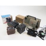 A mixed lot of vintage optical items including a eumig projector, binoculars and cameras