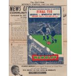 Football programme & songsheet, FA Cup Final 1952, Arsenal v Newcastle United (songsheet sl cr o/w