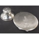 Art deco silver circular compact, engine turned decoration, Birmingham 1939, together with a small