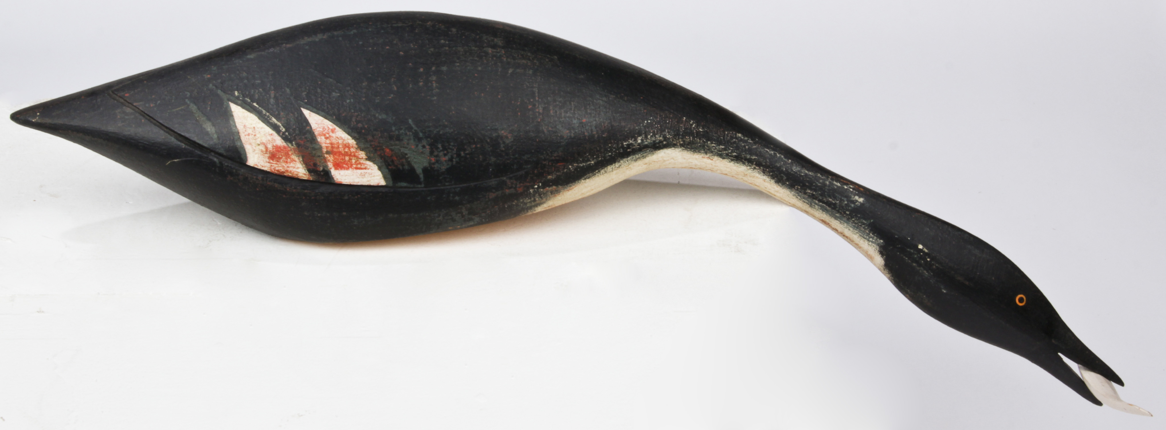 5 K. William Kautz Signed Loon Decoys. Size: 8" x 23.5" x 4", 20 x 60 x 10 cm (largest). Provenance: - Image 3 of 6