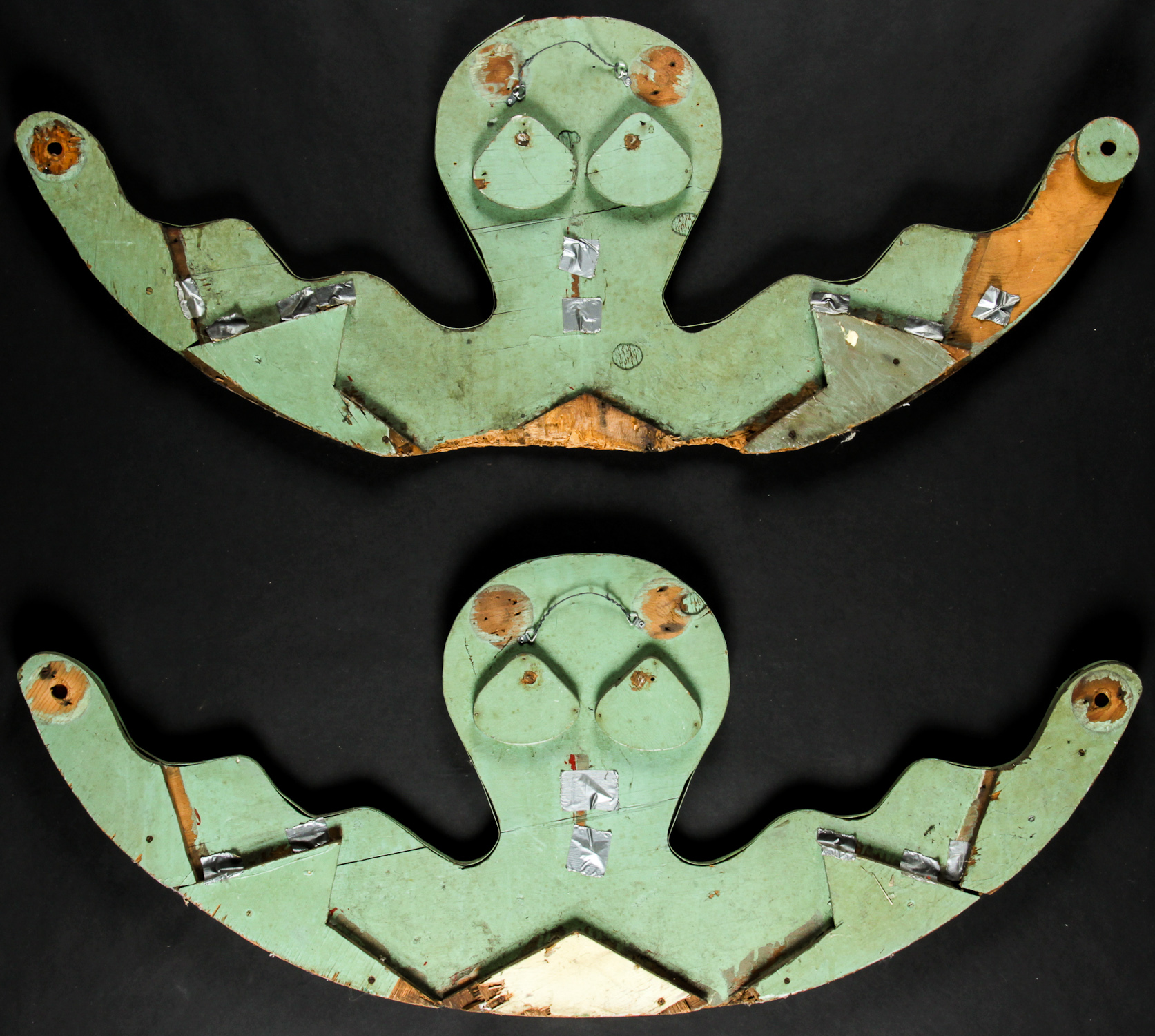 Pair Octopus Midway Ride Fascia Boards, Early/Mid 20th C. With kinetic pendulous eyelids. Original - Image 3 of 3