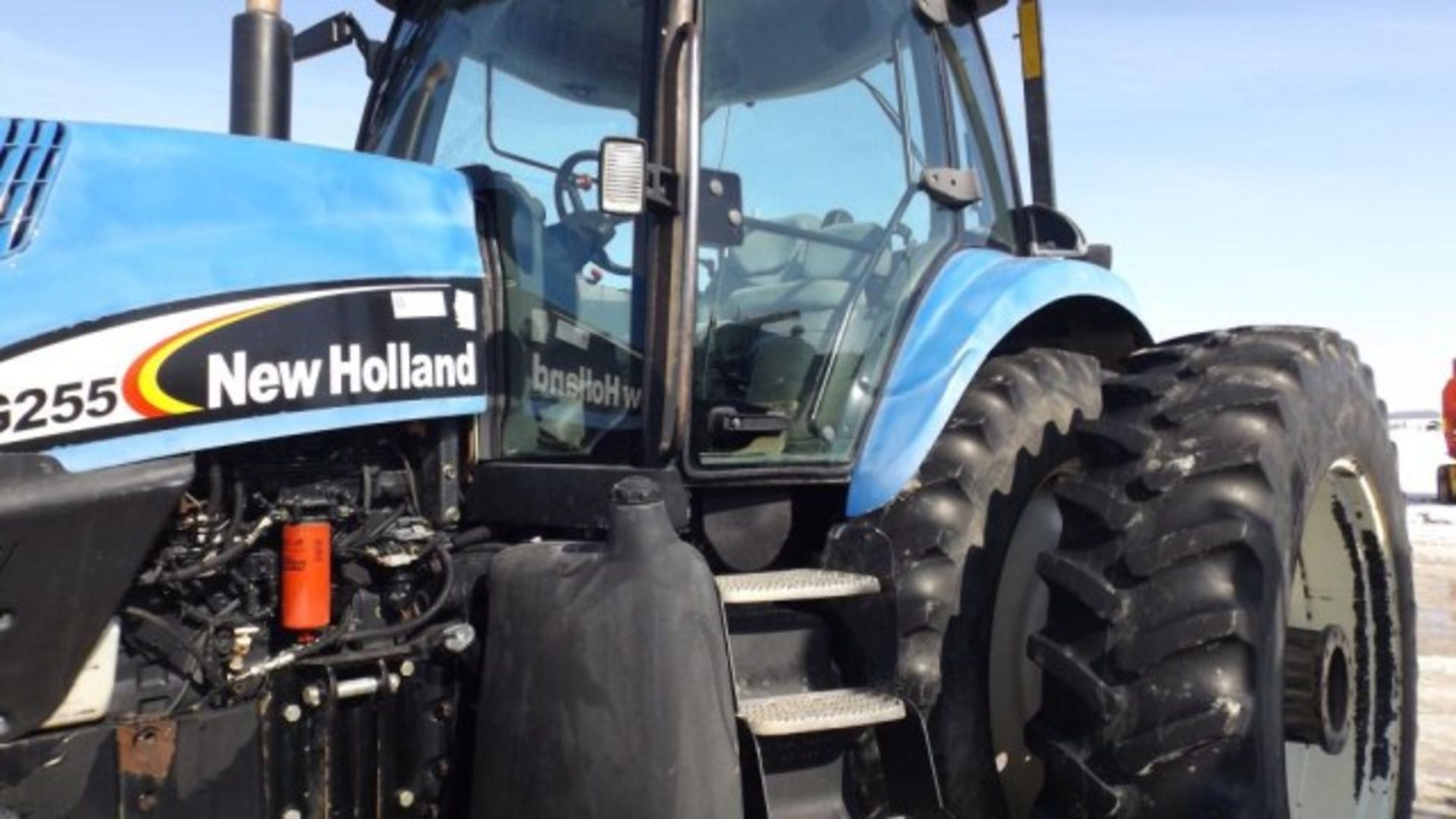 New Holland TG.255 Tractor '04, sn#JAW13511 Fully Equipped Cab, Buddy Seat, super steer - Image 7 of 15