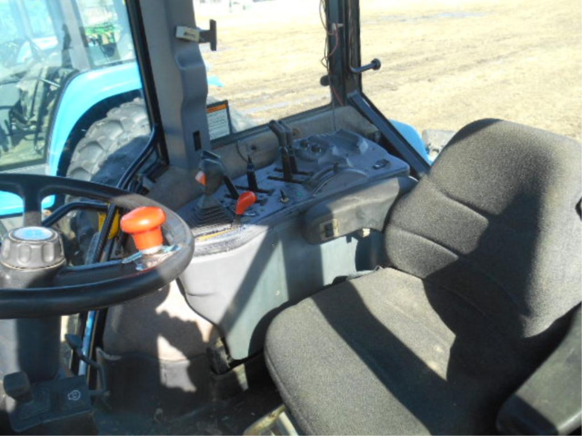 New Holland 8870 Tractor 00', sn# D420557 7669 Hrs, MFWD, Cab, 210 HP, 16/9 Speed, super steer - Image 10 of 13