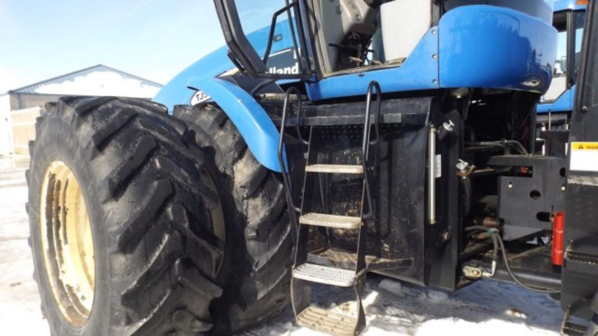 New Holland TJ500 Tractor '05, sn#RVS005048 4617 Hrs, 4WD, Fully Equipped Cab, 500 HP, 16/2 PS, - Image 7 of 24