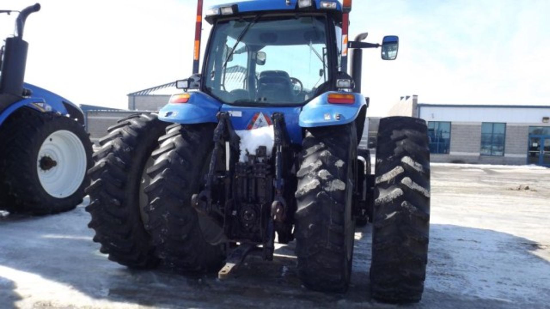 New Holland TG.255 Tractor '04, sn#JAW13511 Fully Equipped Cab, Buddy Seat, super steer - Image 4 of 15