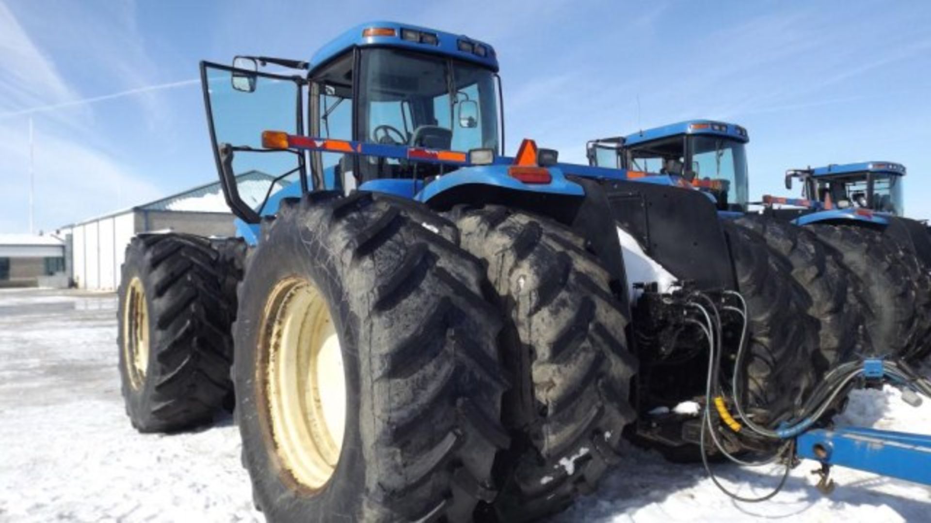 New Holland TJ500 Tractor '05, sn#RVS005048 4617 Hrs, 4WD, Fully Equipped Cab, 500 HP, 16/2 PS, - Image 4 of 24