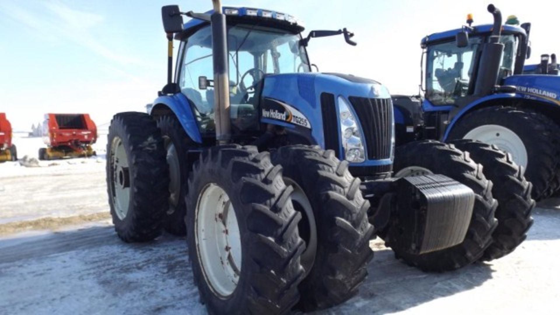 New Holland TG.255 Tractor '04, sn#JAW13511 Fully Equipped Cab, Buddy Seat, super steer - Image 2 of 15