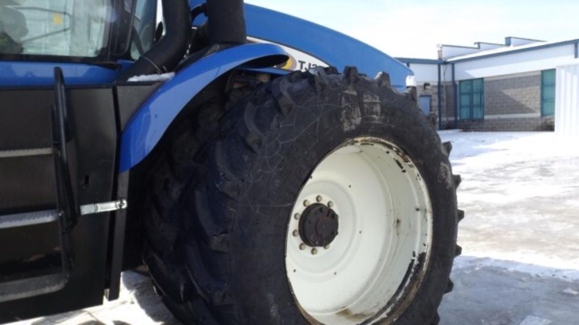 New Holland TJ375 Tractor '03, sn# RVS002016 7683 Hrs, 4WD, Fully Equipped Cab, 375 HP, 16/2 PS, - Image 17 of 24