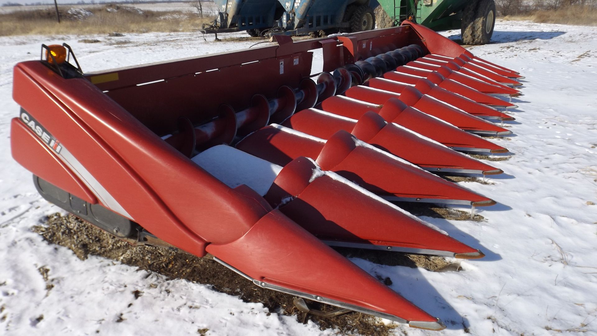 Case IH 3412 12 Row Corn Head '11, sn#YAS022245 Hyd. Deck Plates, Knife Rolls, (purchased 10/28/11) - Image 2 of 14