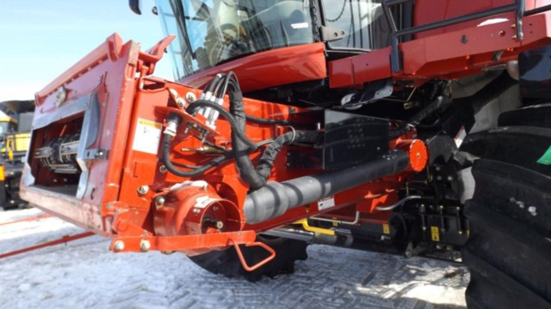 Case IH 8120 AFS Combine '11, sn#YBG211480 2 Speed Powered Rear Axle AGR, 420 HP, Autoguide Ready, - Image 10 of 37