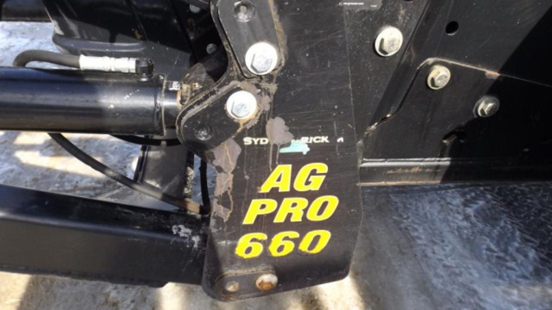 Ag Pro 660 Grouser 16' Front Blade & Brackets Selling off of T9060 ( Seller will remove if purchased - Image 5 of 10