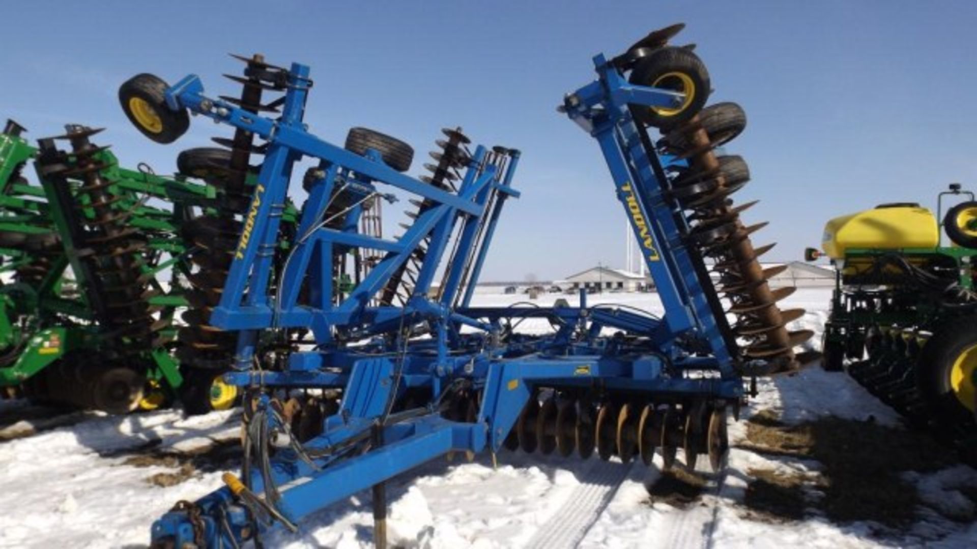 Landoll 7431-33 VT Plus, sn# 74E1203082 Walking Tandems, Wing Guage Wheels, Rolling Baskets - Image 2 of 15