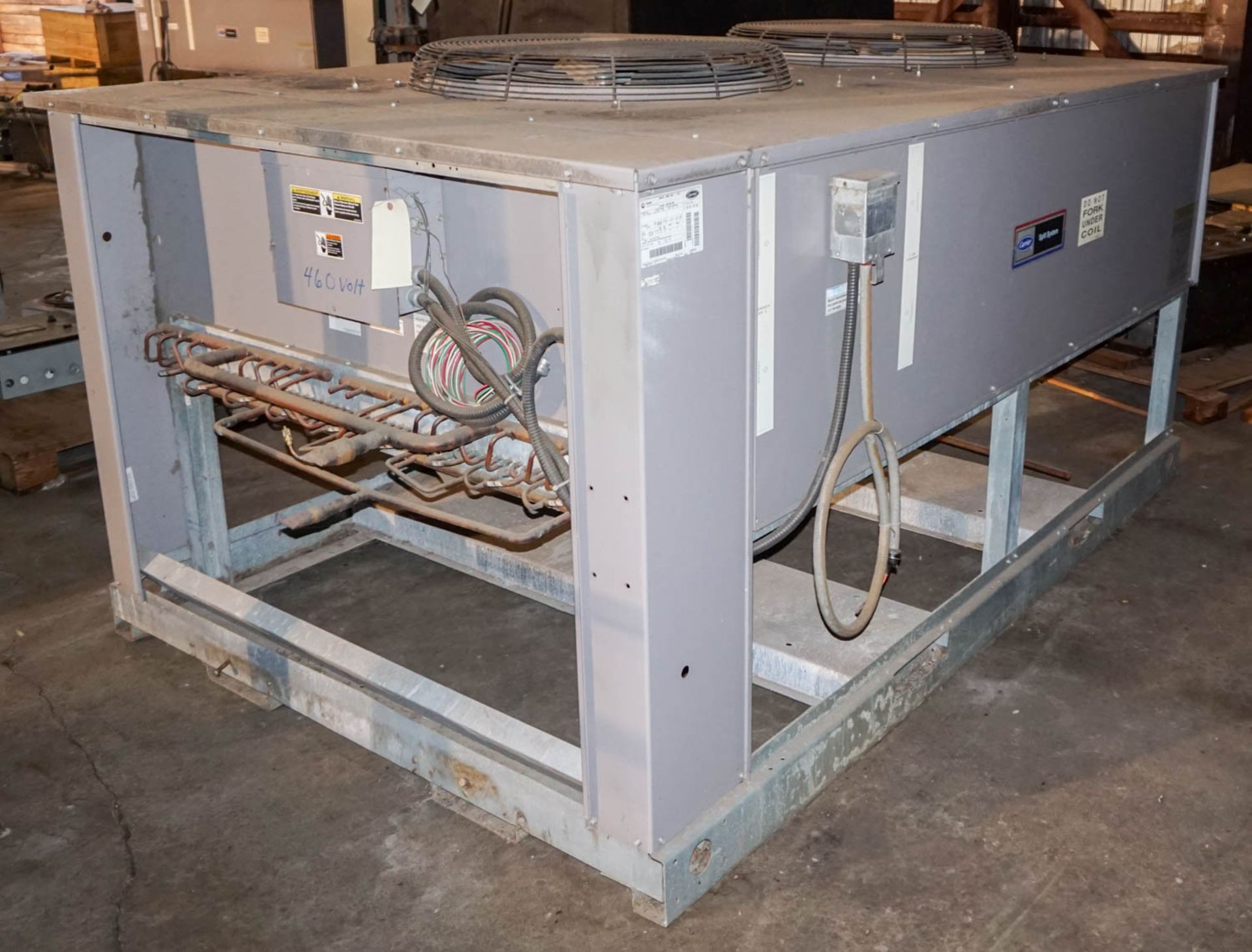 Carrier Chiller Model # 09DK-028---501--: Air Cooled, 460v, Serial # 4607Q07984 - Image 3 of 6