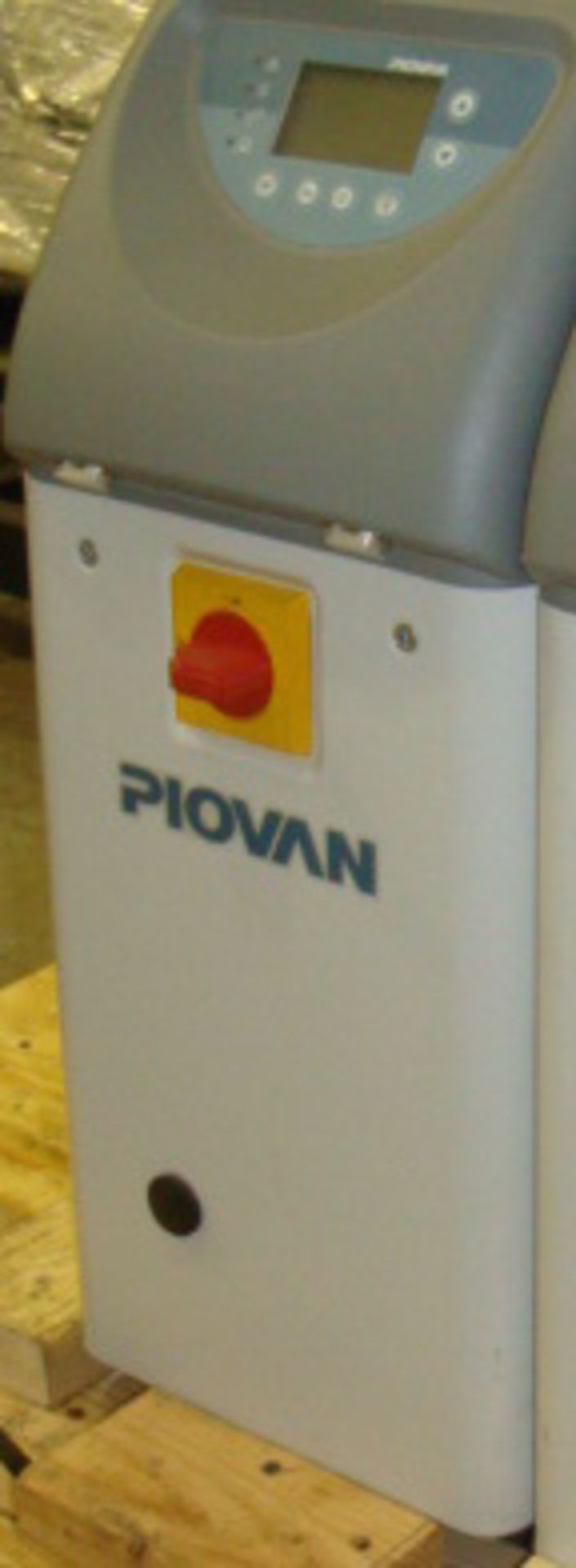 New in 2013 Piovan THW12 Water Temperature Controller, ***LOCATED IN ITASCA, IL***