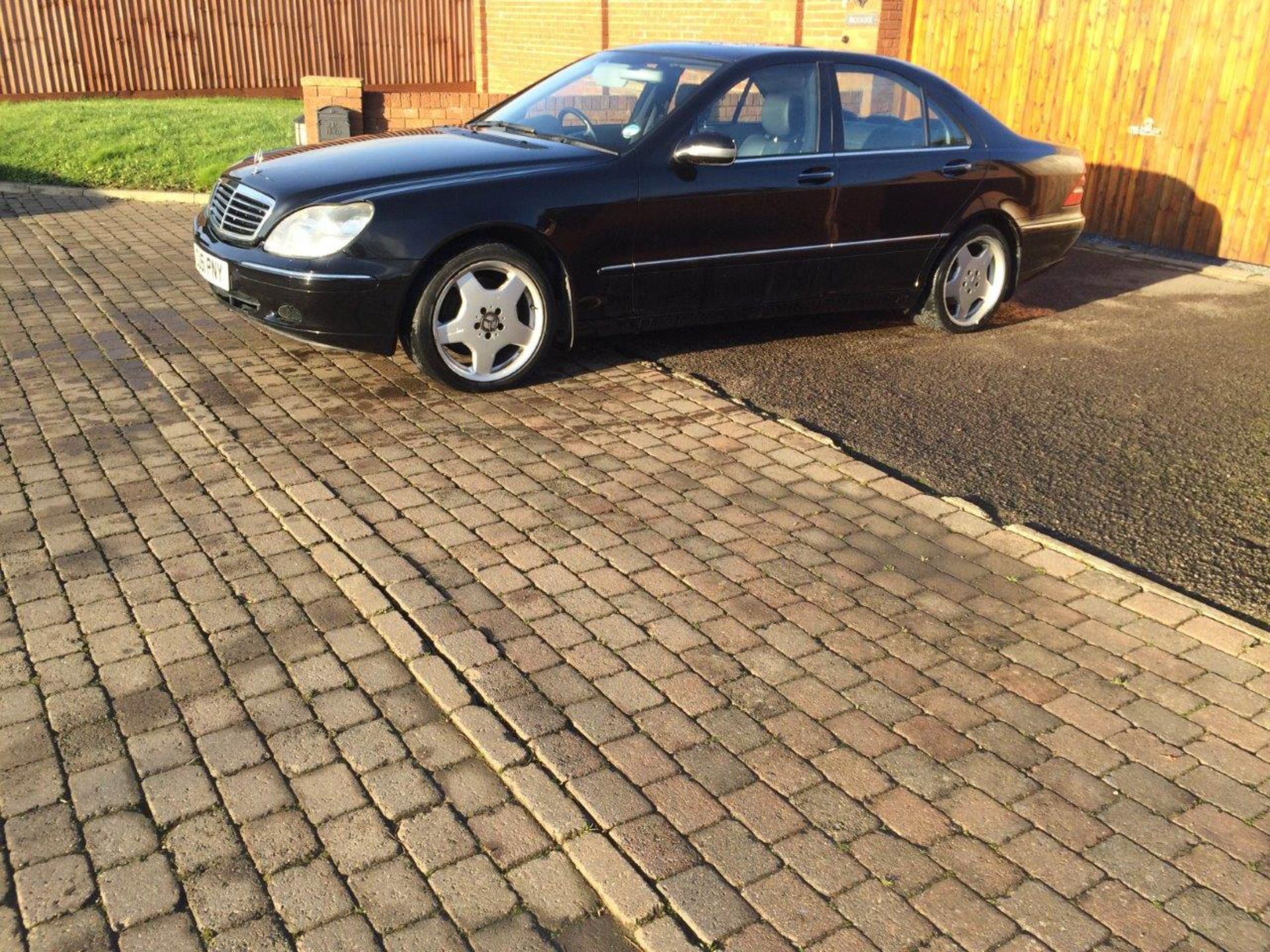 2001/51 REG MERCEDES S320 CDI AUTO 4 DOOR SALOON *NO VAT* - Image 3 of 9