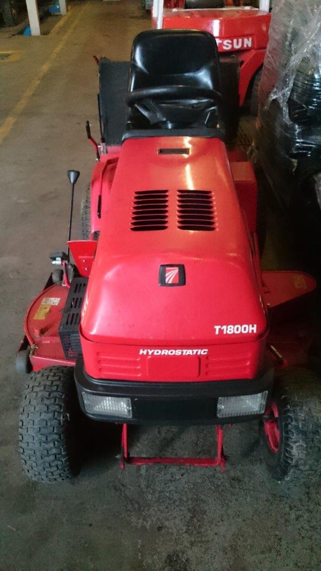 WESTWOOD T1800H HYDROSTATIC MOWER *NO VAT* - Image 4 of 5