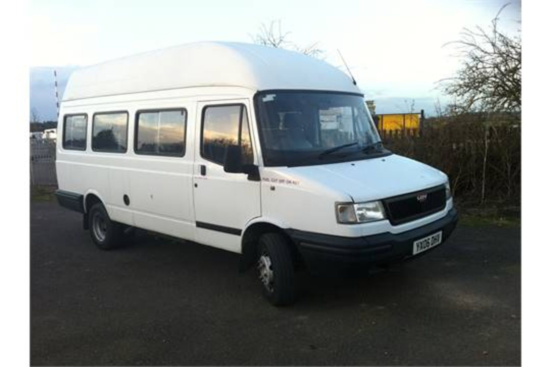 2006 LDV CONVOY 400 D LWB 17 SEAT MINIBUS PSV ONE OWNER